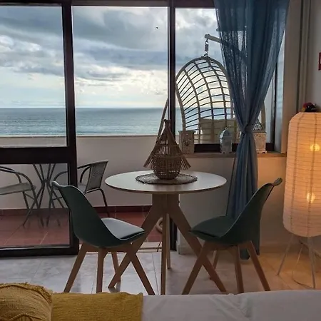 Sea View By Qozzy Apartment